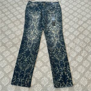 Sacred Virtue Patterned Jegging Jean